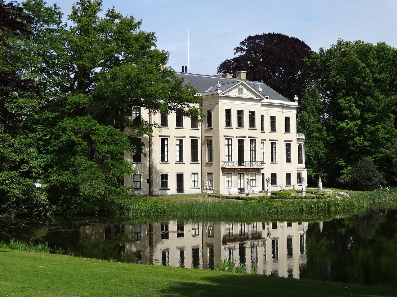 Voedselbossen voor een groenere bedrijfsomgeving.